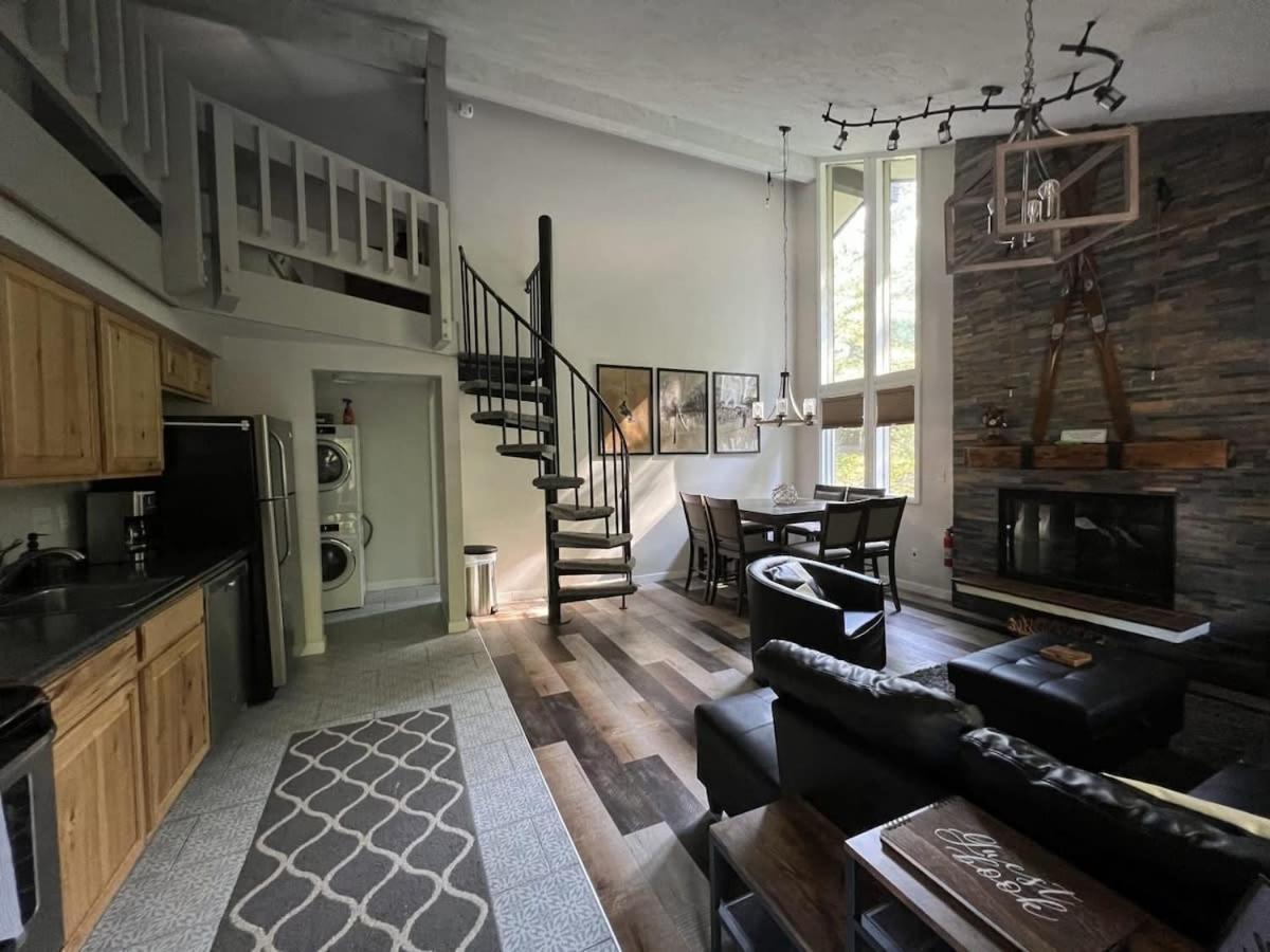 Boyne Mountain Condo -Sleeps 12 Boyne Falls Esterno foto