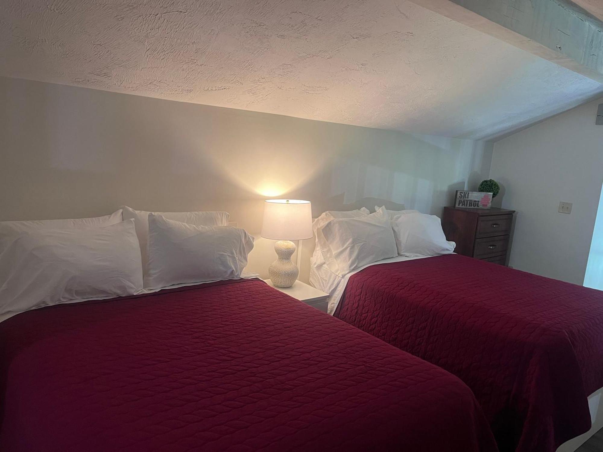Boyne Mountain Condo -Sleeps 12 Boyne Falls Esterno foto
